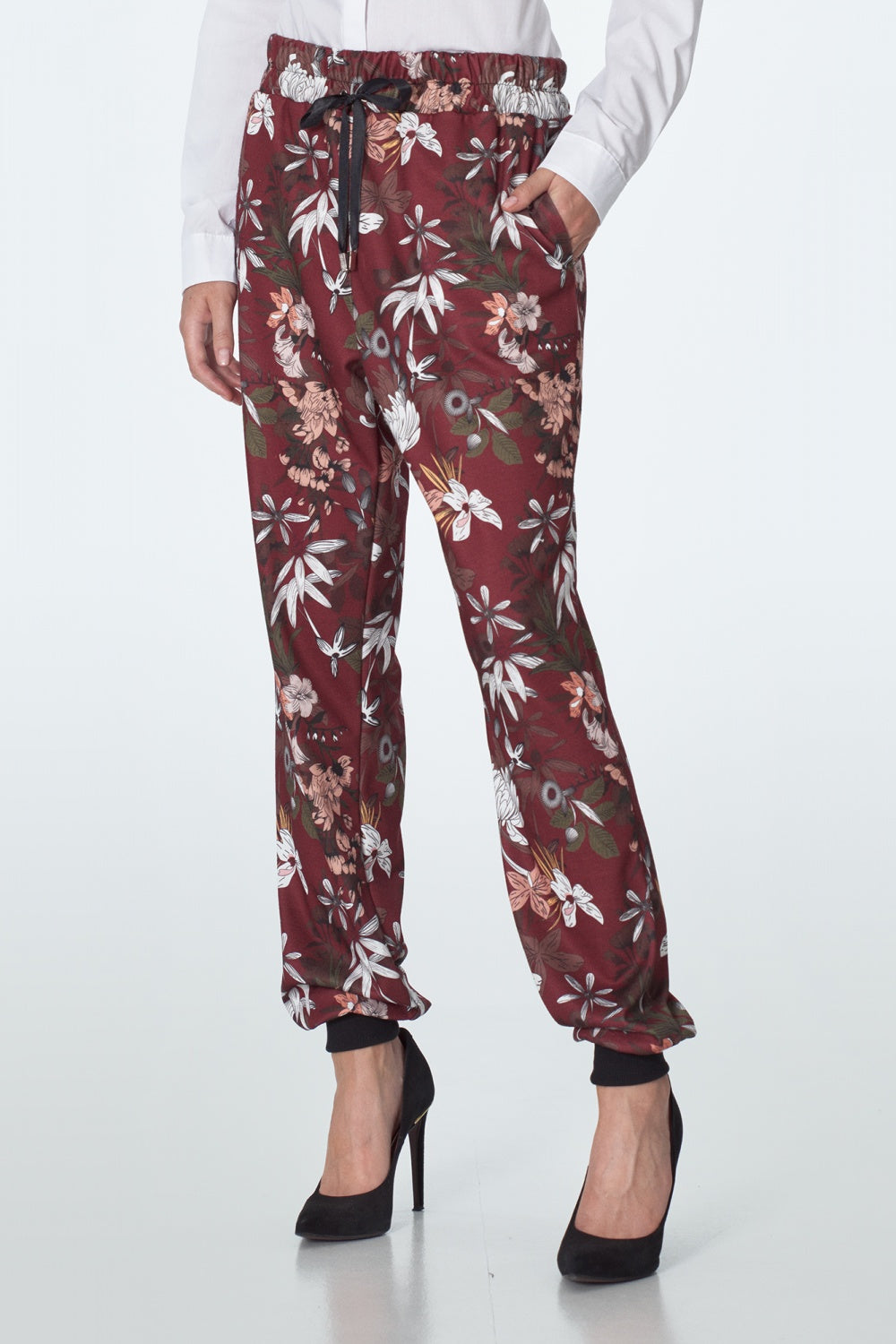 Pantaloni da donna model 148105 Nife
