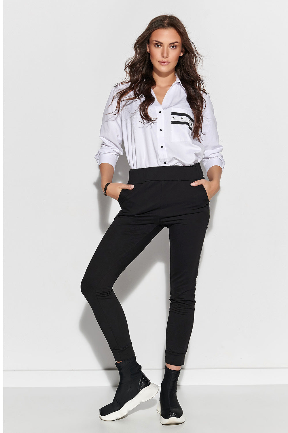 Pantaloni

 model 148961 Numinou